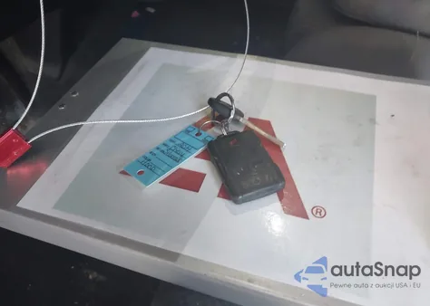 2014 Chevrolet Silverado 1500 1Lt из США, поврежденный, VIN 1GCVKREH3EZ320211